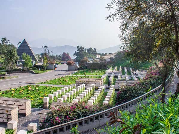 camposanto-la-molina